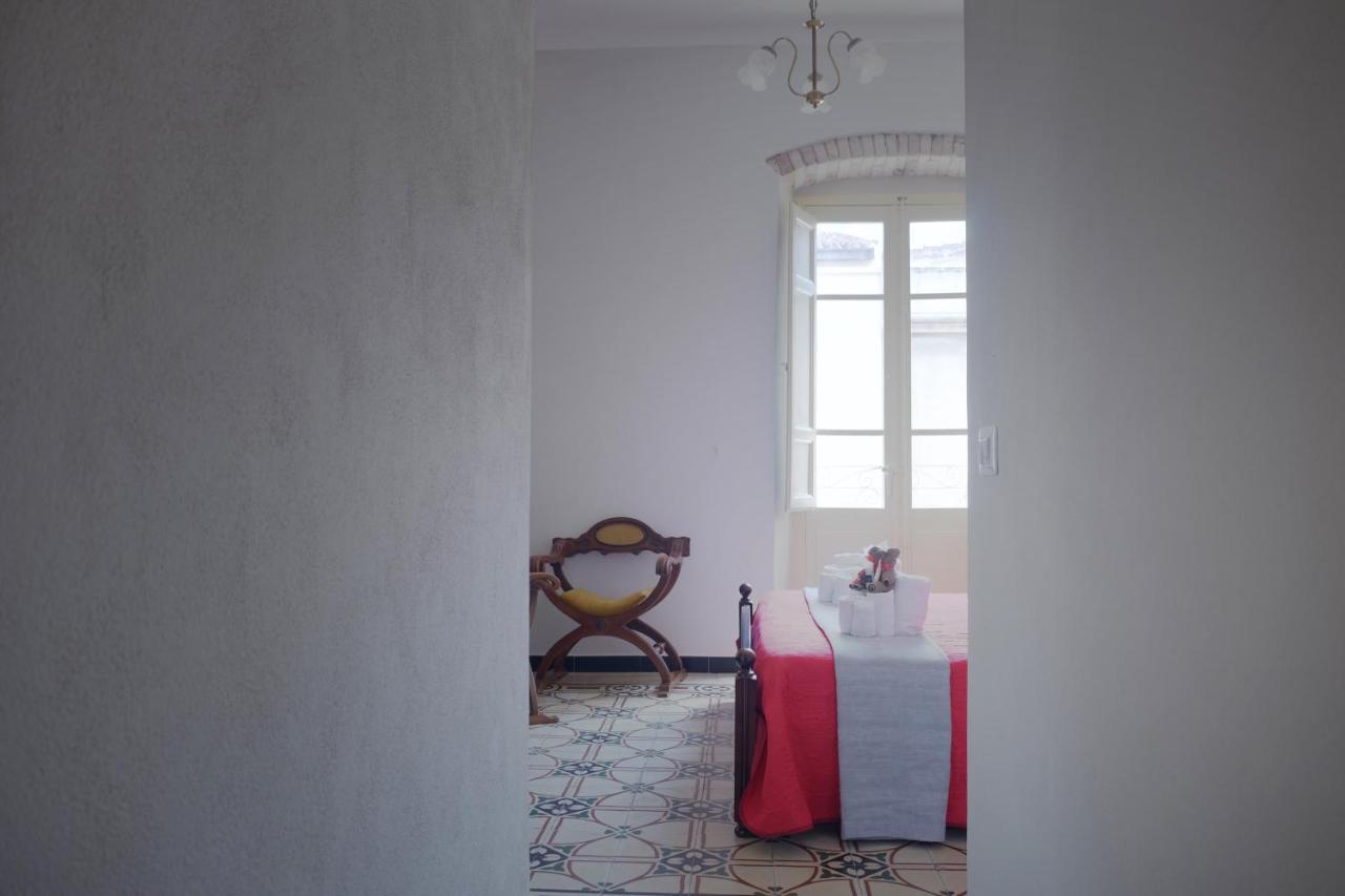 Domo Sa Barra Bed & Breakfast Sant'Antioco Bagian luar foto
